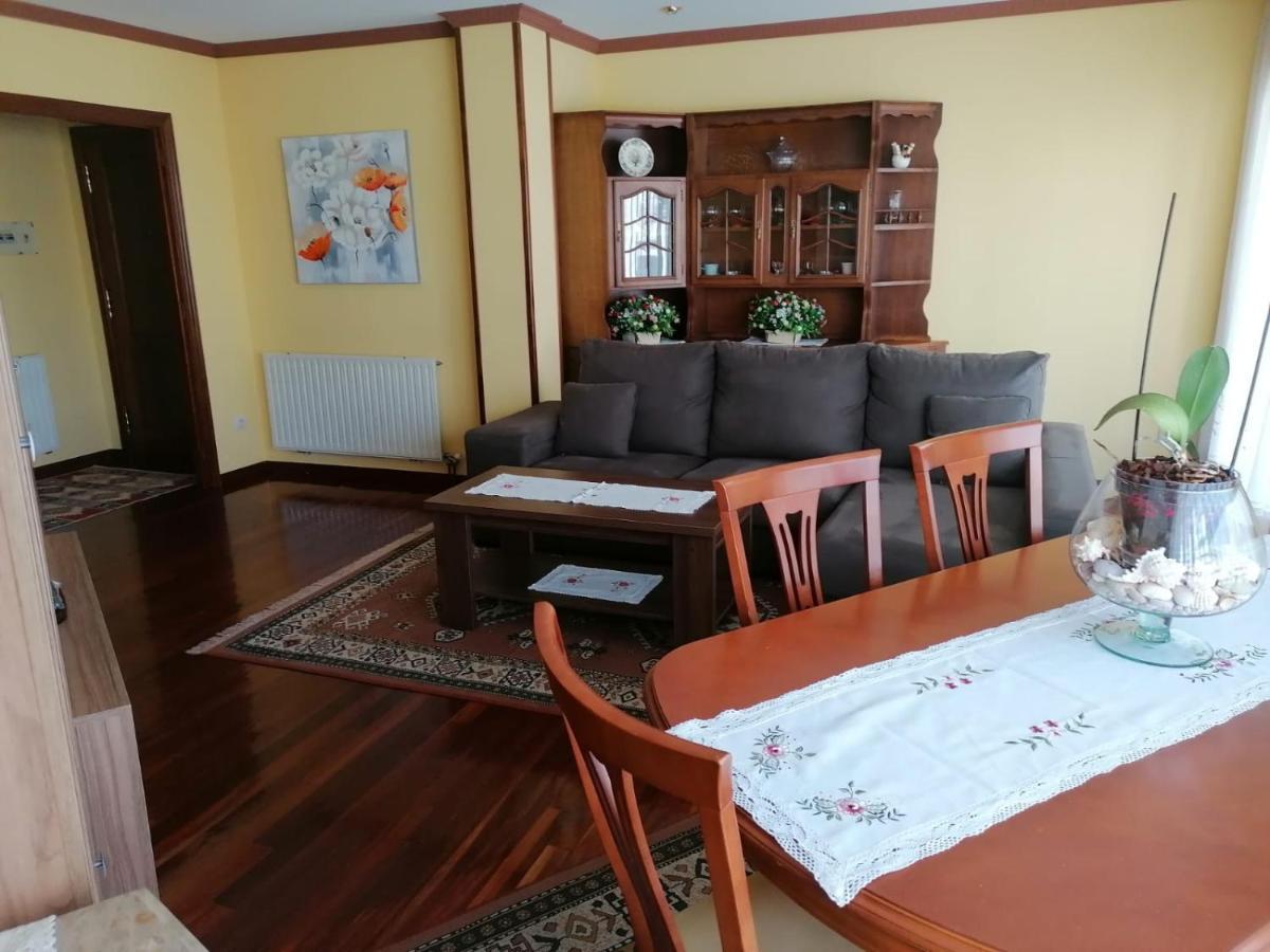 Piso As Camelias Appartement Comarca de Comarca de Pontevedra Buitenkant foto
